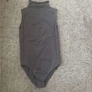 SKIMS Gray Sleeveless Mock turtle neck Bodysuit